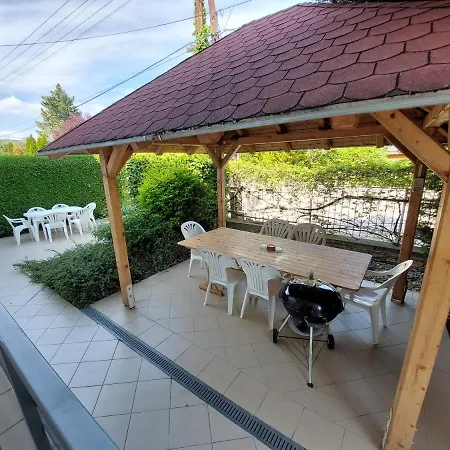 Apartament Golden